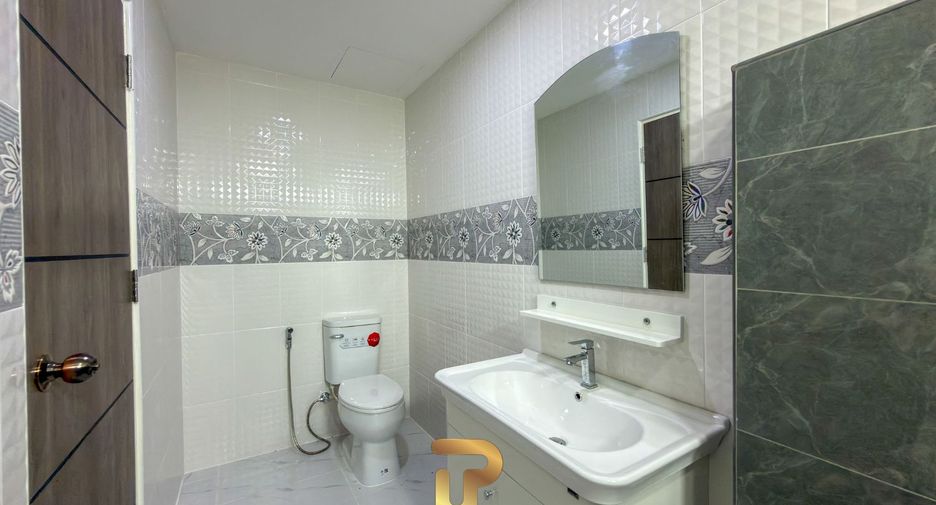 For sale 4 bedrooms villa in Bang Saray, Pattaya