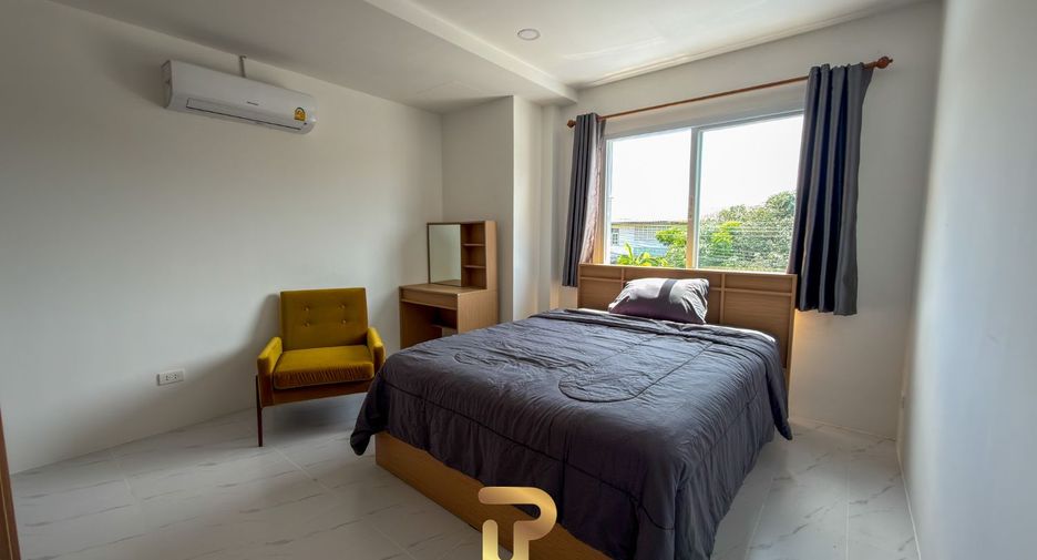 For sale 4 bedrooms villa in Bang Saray, Pattaya