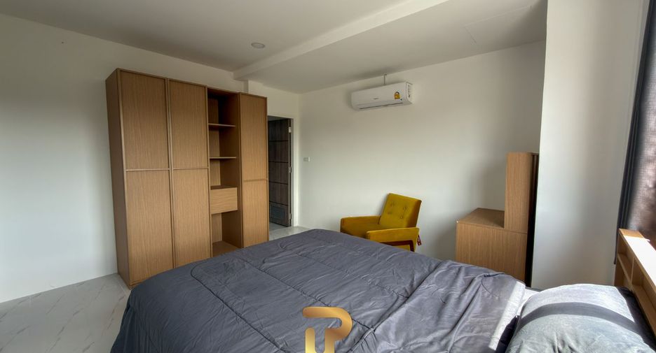 For sale 4 bedrooms villa in Bang Saray, Pattaya