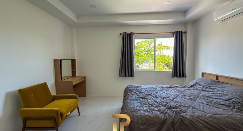 For sale 4 bedrooms villa in Bang Saray, Pattaya