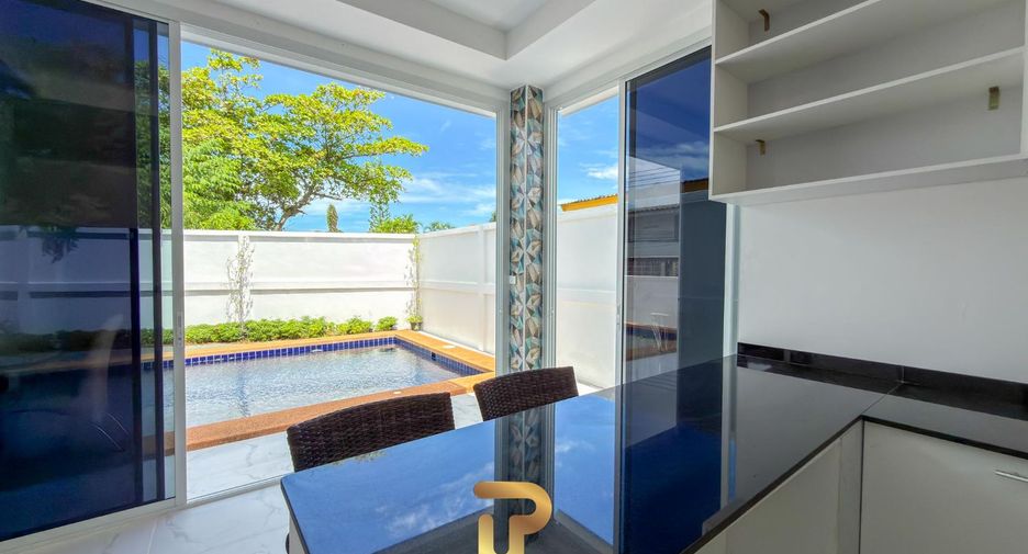 For sale 4 bedrooms villa in Bang Saray, Pattaya