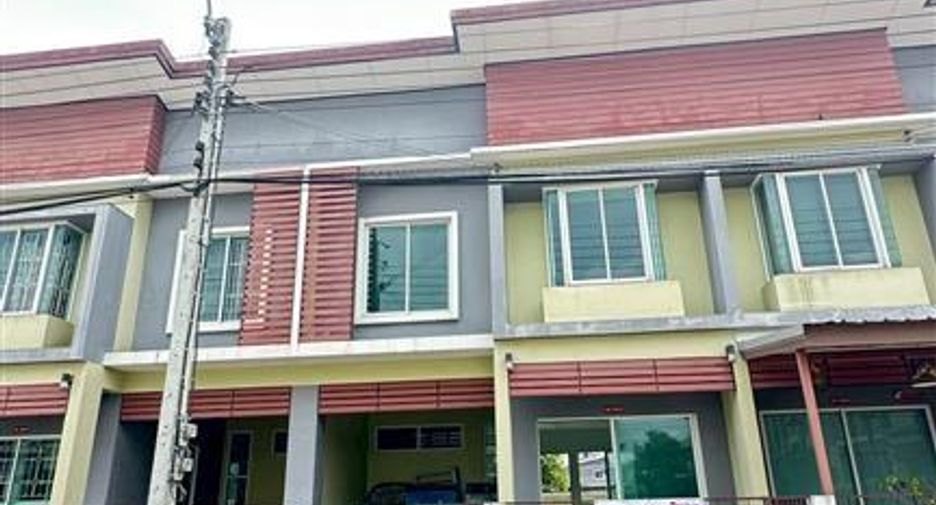 出售 3 卧室 联排别墅 在 Bang Bua Thong, Nonthaburi