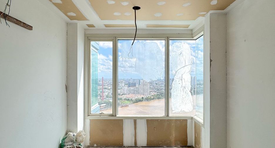 For sale 3 bedrooms condo in Bang Kho Laem, Bangkok
