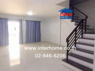 For sale 3 bedrooms townhouse in Mueang Samut Sakhon, Samut Sakhon
