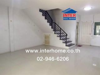 For sale 3 bedrooms townhouse in Mueang Samut Sakhon, Samut Sakhon