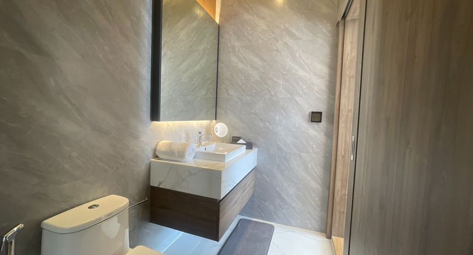 Villa en venta de 4 habitaciones en Sattahip, Chonburi