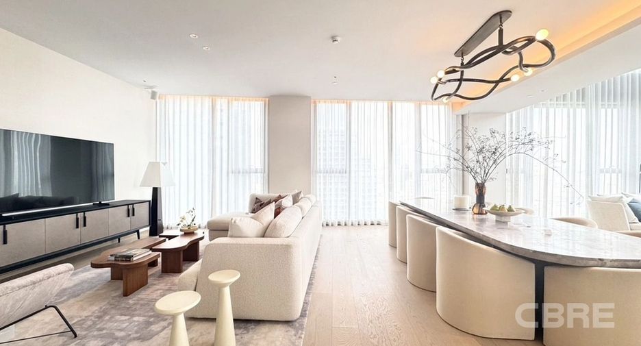 For sale 5 bedrooms condo in Khlong Toei, Bangkok