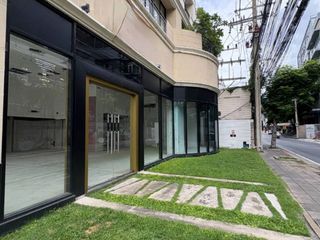 Local comercial en alquiler en Khlong Toei, Bangkok