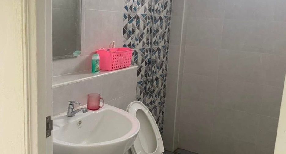 For sale studio house in Plaeng Yao, Chachoengsao