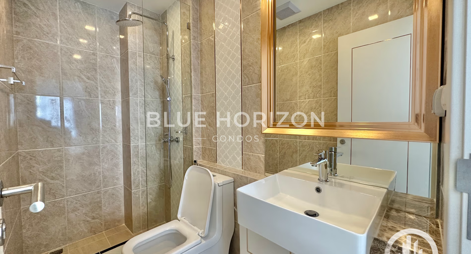 For sale and for rent 2 bedrooms condo in Bang Lamung, Chonburi