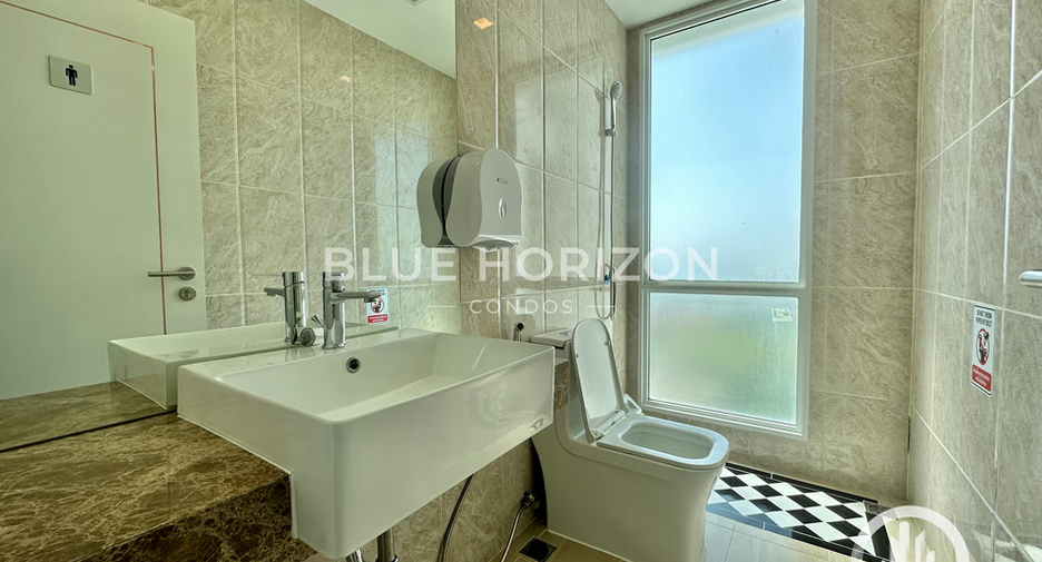 For sale and for rent 2 bedrooms condo in Bang Lamung, Chonburi