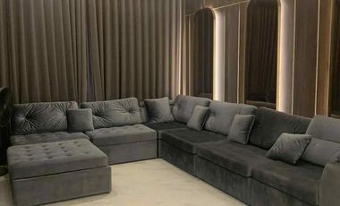For sale 5 bedrooms house in Bang Kapi, Bangkok