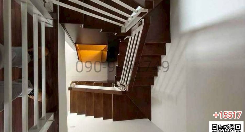 For rent 3 bedrooms townhouse in Mueang Pathum Thani, Pathum Thani