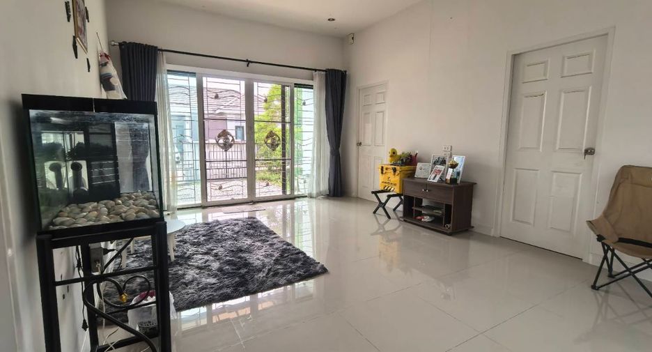 For sale 3 bedrooms house in Mueang Chon Buri, Chonburi