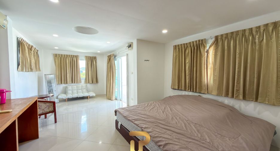 For sale 8 bedrooms villa in Bang Saray, Pattaya