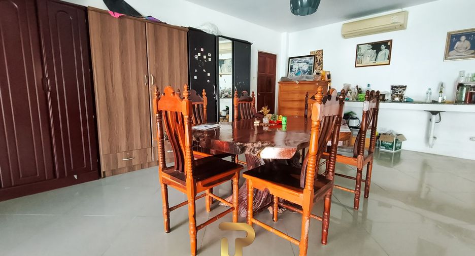 For sale 8 bedrooms villa in Bang Saray, Pattaya