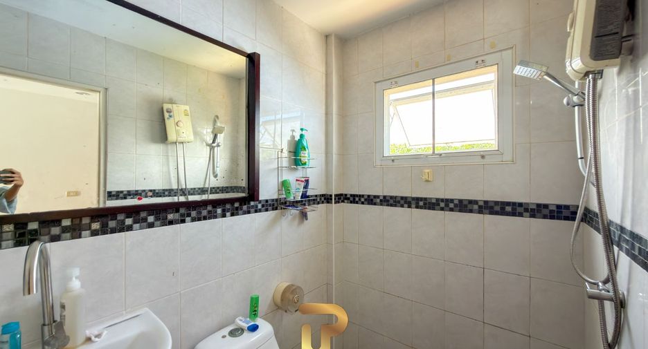 For sale 8 bedrooms villa in Bang Saray, Pattaya