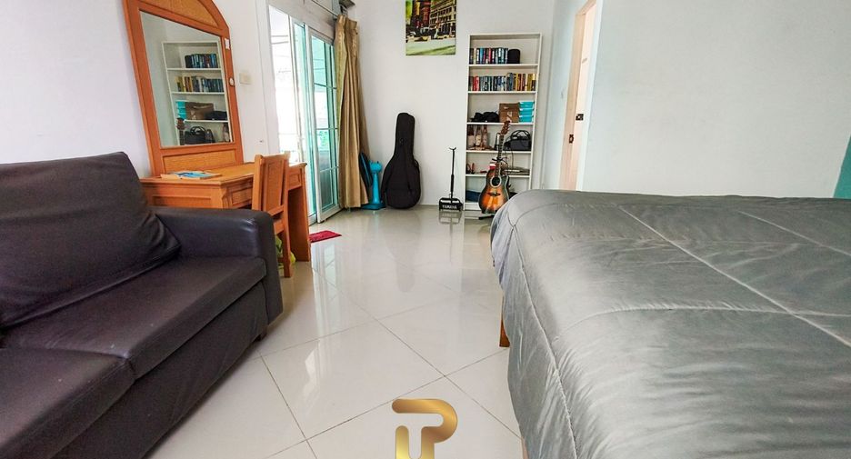 For sale 8 bedrooms villa in Bang Saray, Pattaya