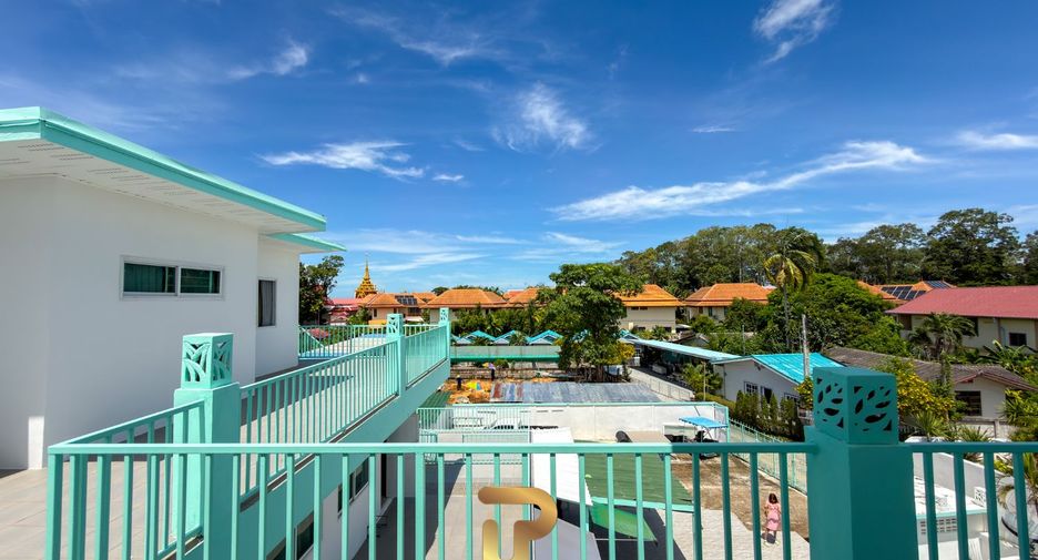 For sale 8 bedrooms villa in Bang Saray, Pattaya