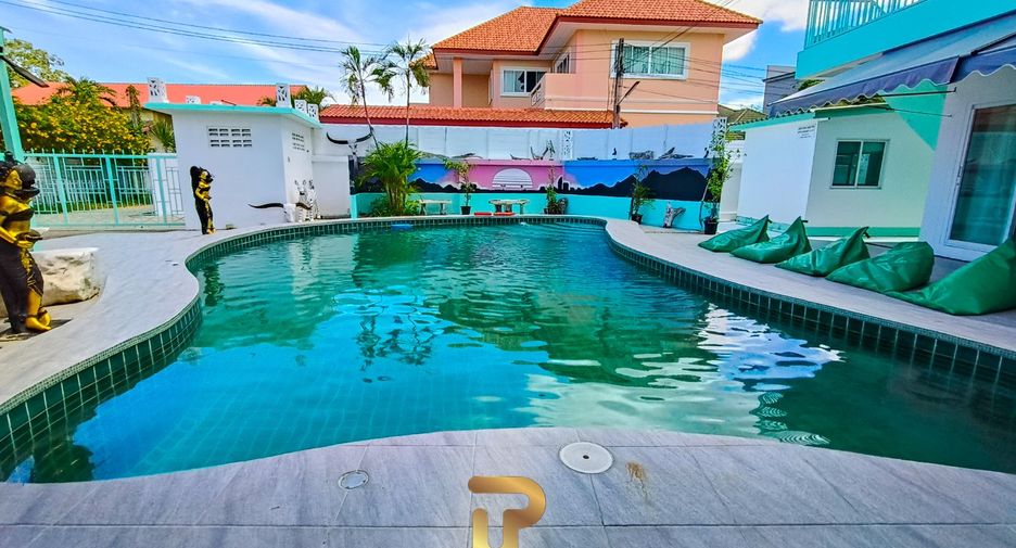 For sale 8 bedrooms villa in Bang Saray, Pattaya