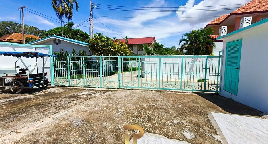 For sale 8 bedrooms villa in Bang Saray, Pattaya