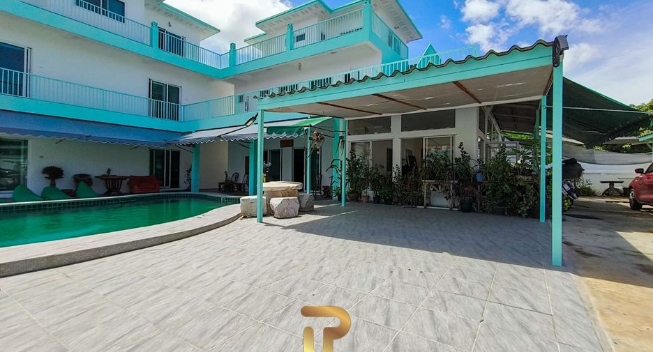 For sale 8 bedrooms villa in Bang Saray, Pattaya