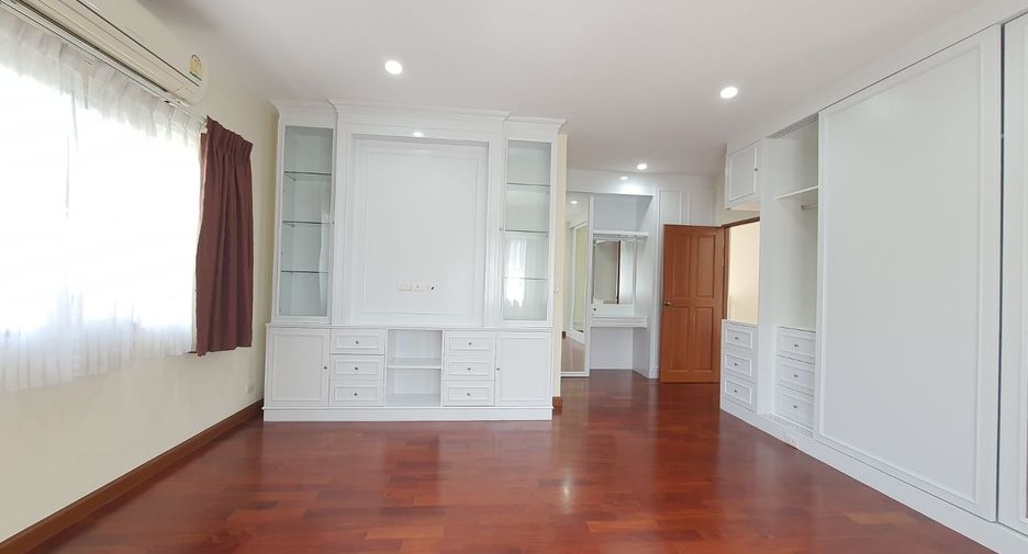 For sale 3 bedrooms house in Bang Kruai, Nonthaburi