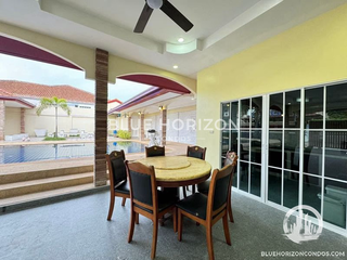 For rent and for sale 4 bedrooms house in Bang Lamung, Chonburi