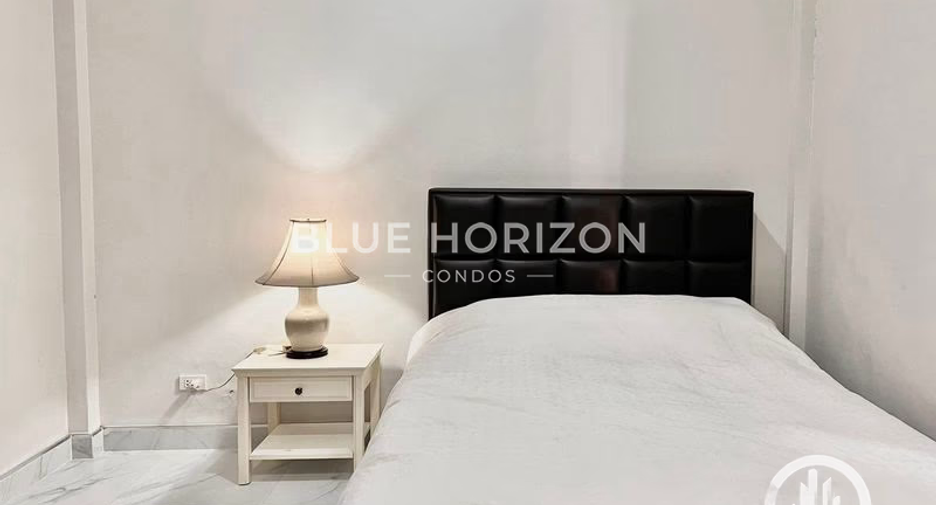 For rent and for sale 4 bedrooms house in Bang Lamung, Chonburi