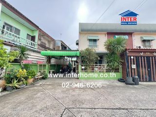 For sale 2 bedrooms townhouse in Don Mueang, Bangkok