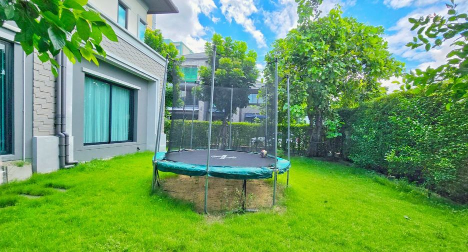 For sale 4 bedrooms house in Bang Bon, Bangkok