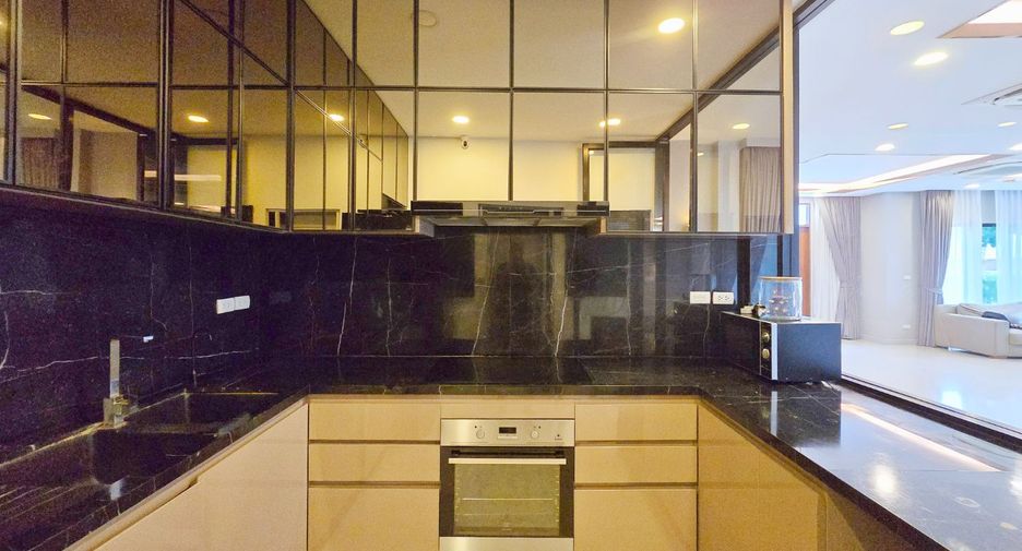 For sale 4 bedrooms house in Bang Bon, Bangkok