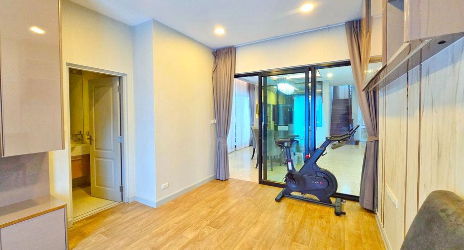 For sale 4 bedrooms house in Bang Bon, Bangkok