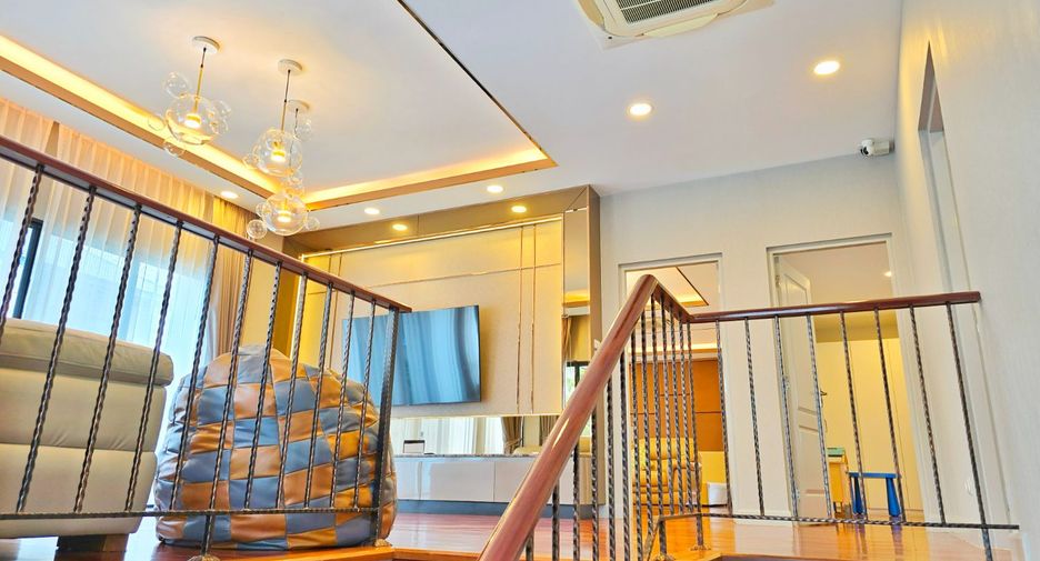 For sale 4 bedrooms house in Bang Bon, Bangkok