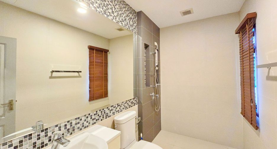 For sale 4 bedrooms house in Bang Bon, Bangkok