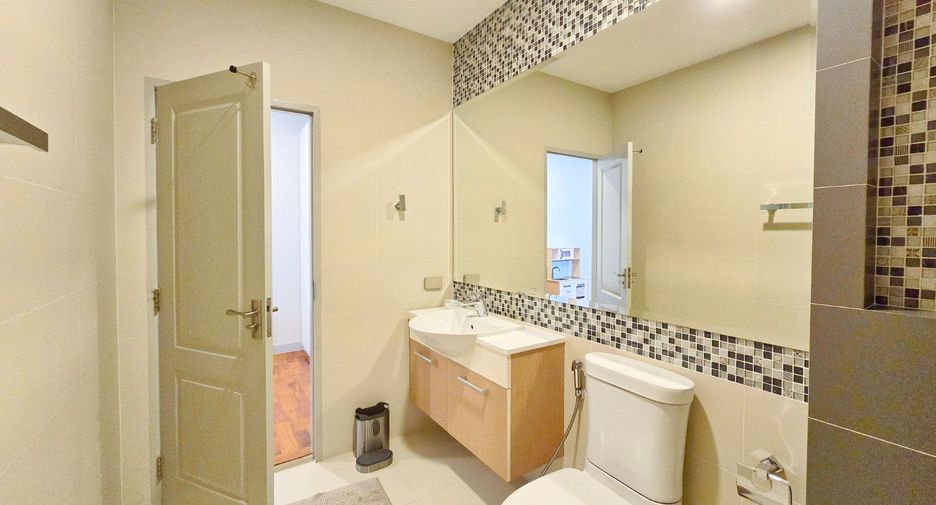 For sale 4 bedrooms house in Bang Bon, Bangkok