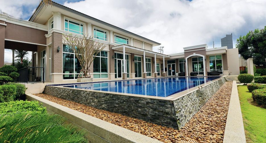 For sale 4 bedrooms house in Bang Bon, Bangkok