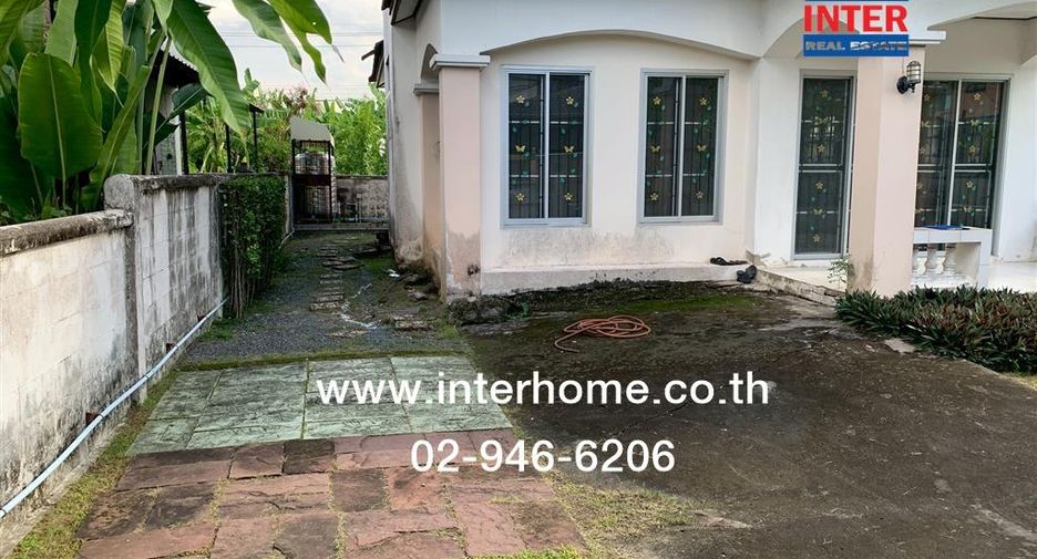 Haus zum Kauf mit 4 Zimmer in Khlong Sam Wa, Bangkok