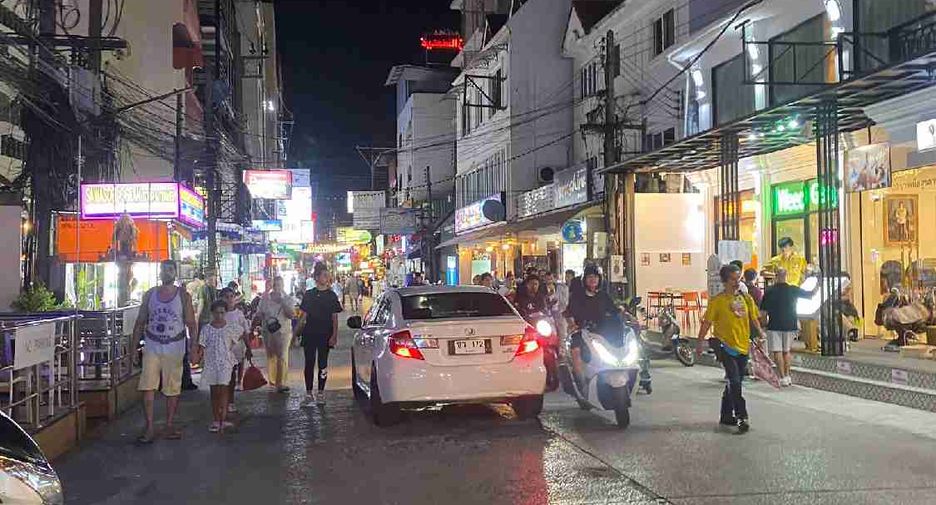 Gewerbefläche zur Miete mit 6 Zimmer in Kathu, Phuket
