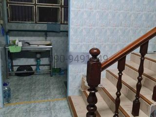 For rent 2 bedrooms townhouse in Yan Nawa, Bangkok