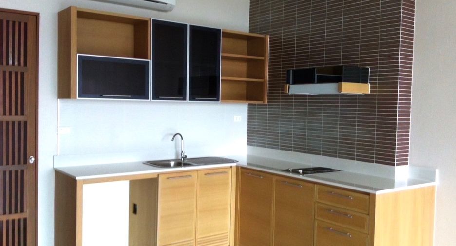 For sale 1 bed condo 