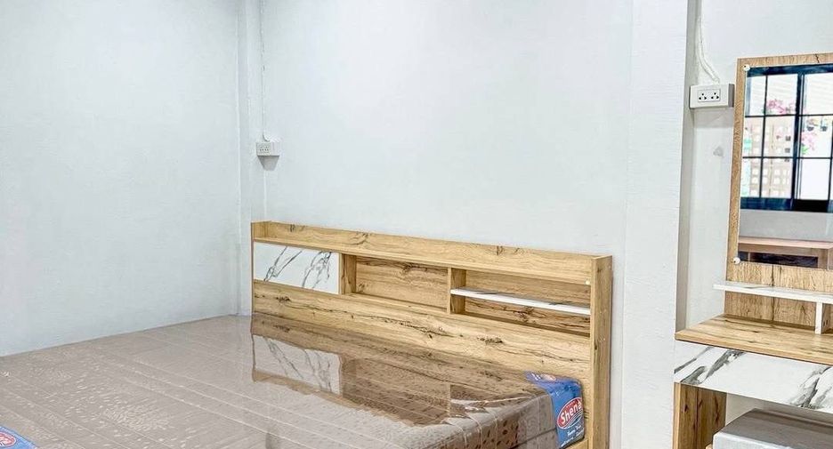 À vendre 4 chambres maison à Bang Bua Thong, Nonthaburi