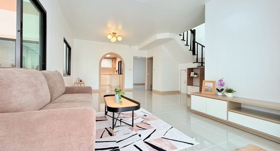 À vendre 4 chambres maison à Bang Bua Thong, Nonthaburi
