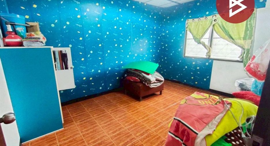 Casa adosada en venta de 2 habitaciones en Mueang Samut Prakan, Samut Prakan