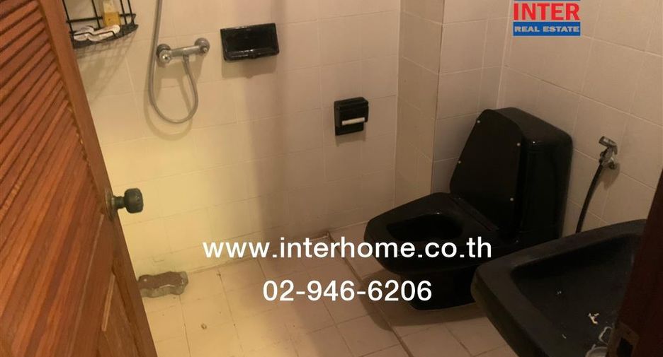 Reihenhaus zum Kauf mit 3 Zimmer in Khan Na Yao, Bangkok