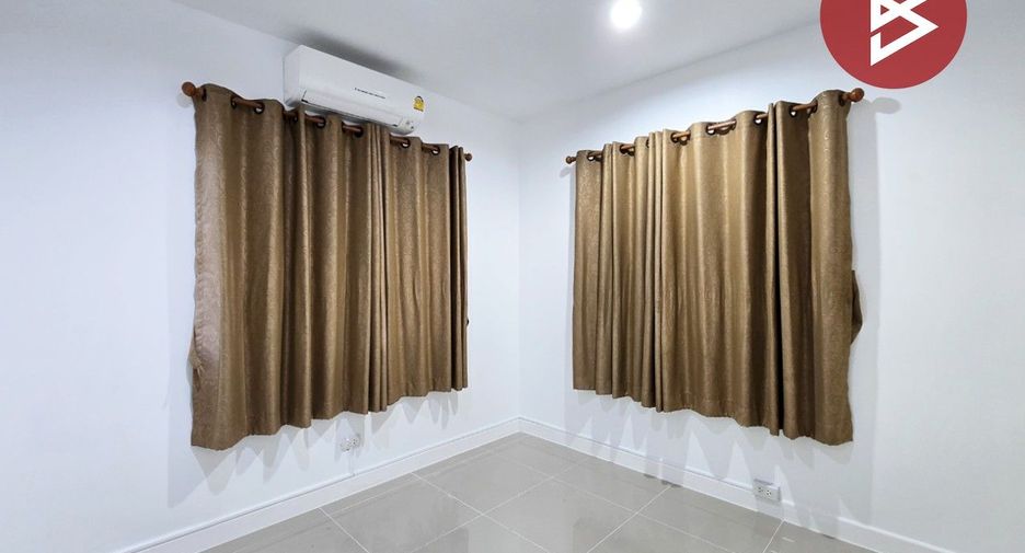 Casa en venta de 5 habitaciones en Bang Bua Thong, Nonthaburi
