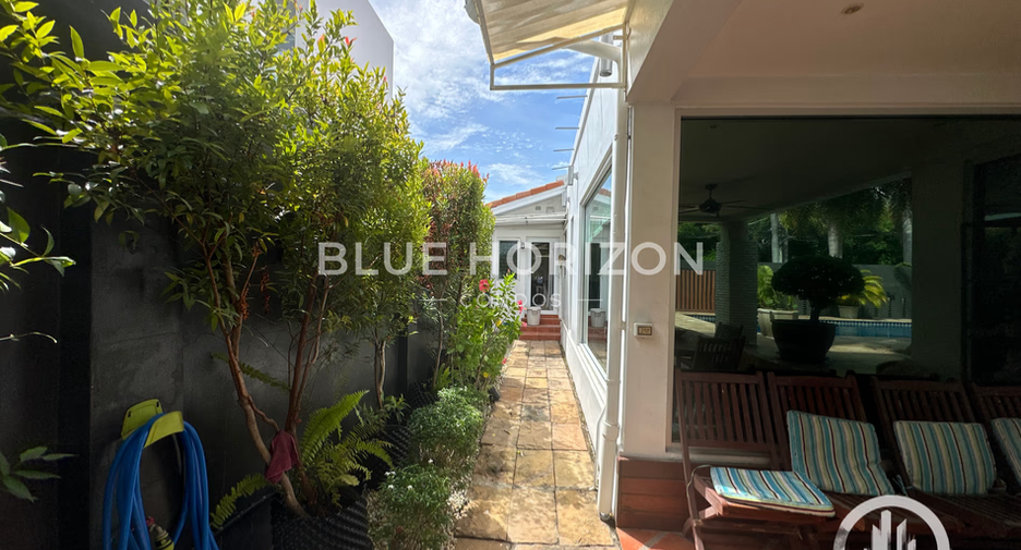 For sale 3 bedrooms house in Bang Lamung, Chonburi