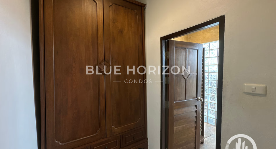 For sale 3 bedrooms house in Bang Lamung, Chonburi