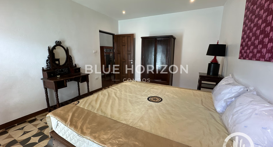For sale 3 bedrooms house in Bang Lamung, Chonburi