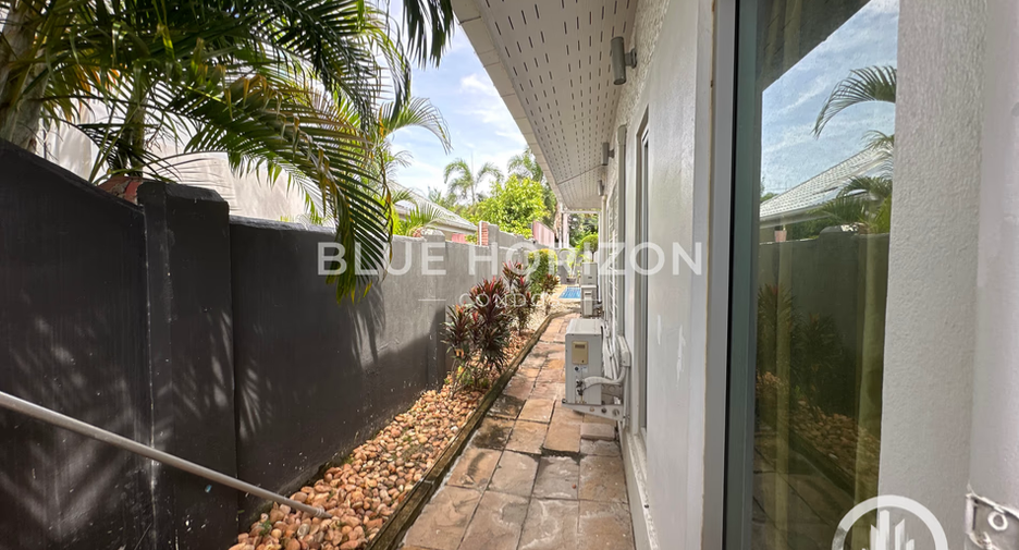 For sale 3 bedrooms house in Bang Lamung, Chonburi